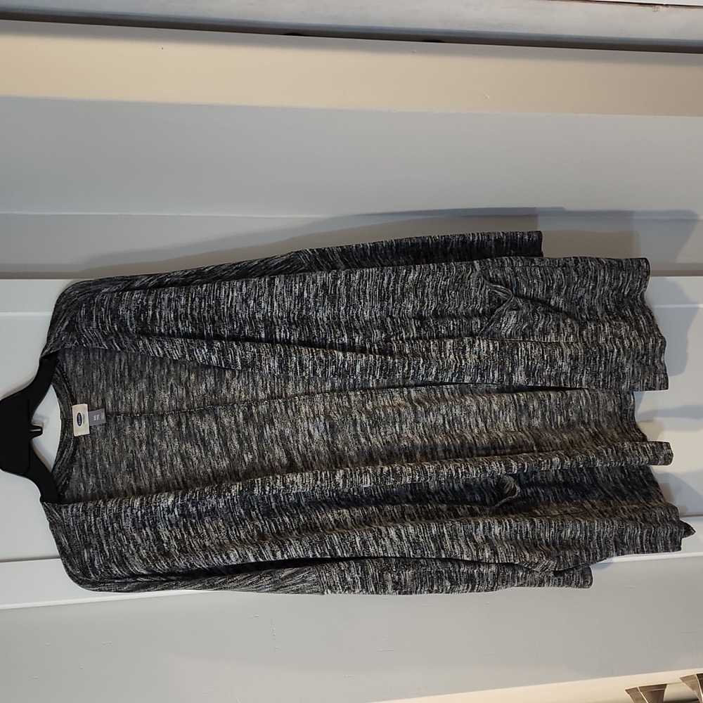 Old Navy. Gray/Black Heather over piece. XXL